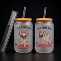 Milchglas Hund und Yoga
